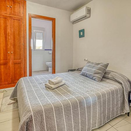 Ochomin Hostel San Martin del Tesorillo Exterior photo