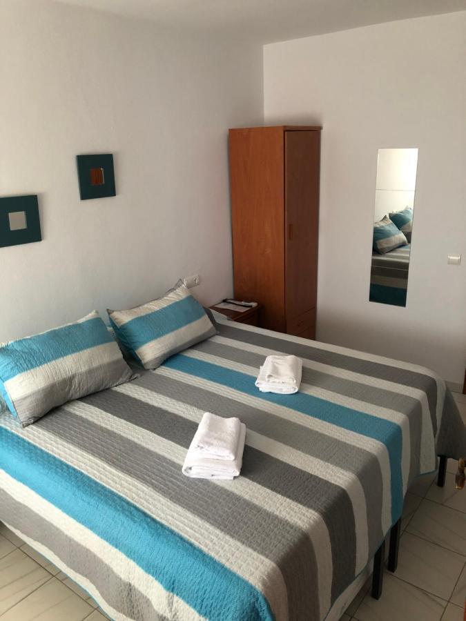 Ochomin Hostel San Martin del Tesorillo Exterior photo