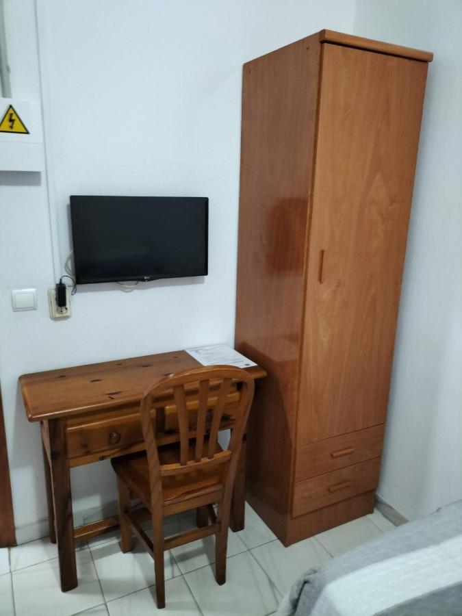 Ochomin Hostel San Martin del Tesorillo Exterior photo