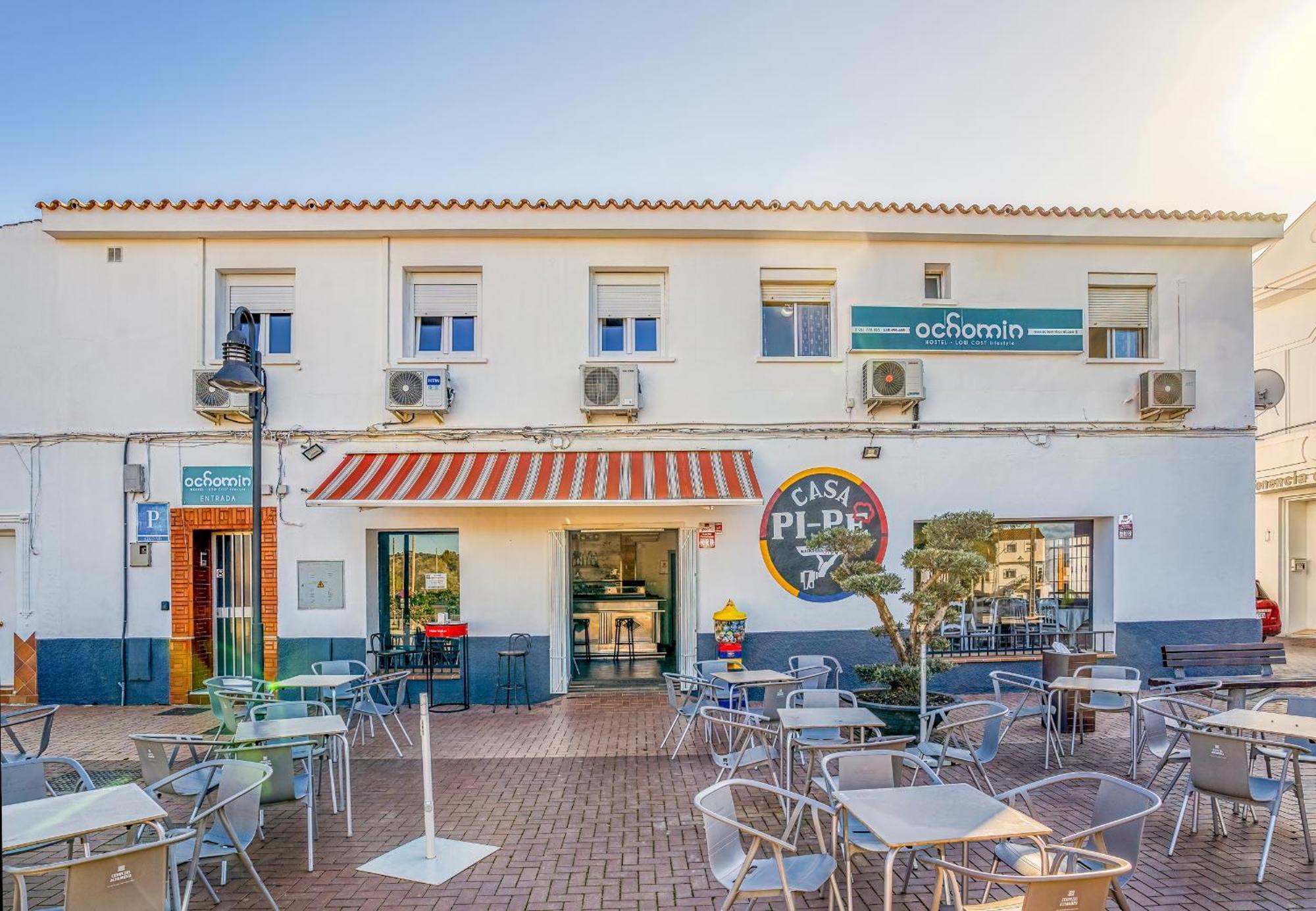 Ochomin Hostel San Martin del Tesorillo Exterior photo
