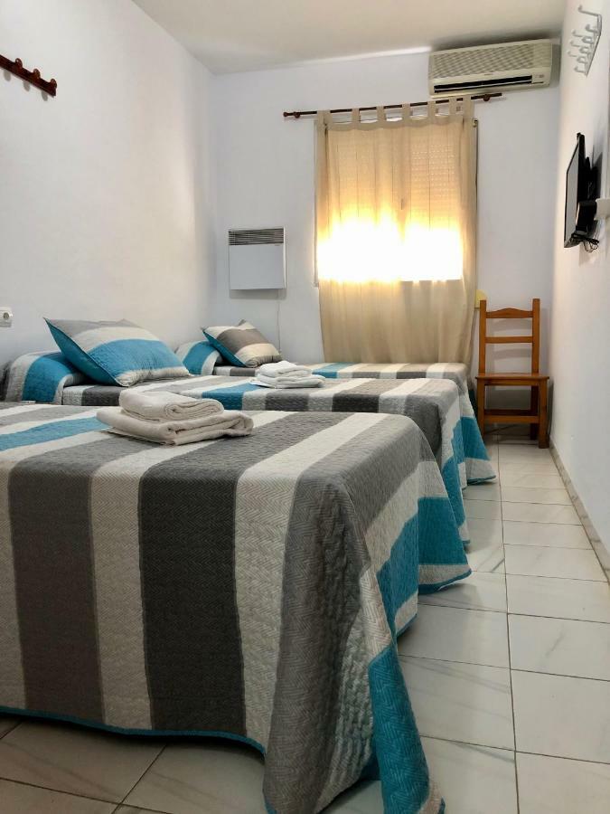 Ochomin Hostel San Martin del Tesorillo Exterior photo